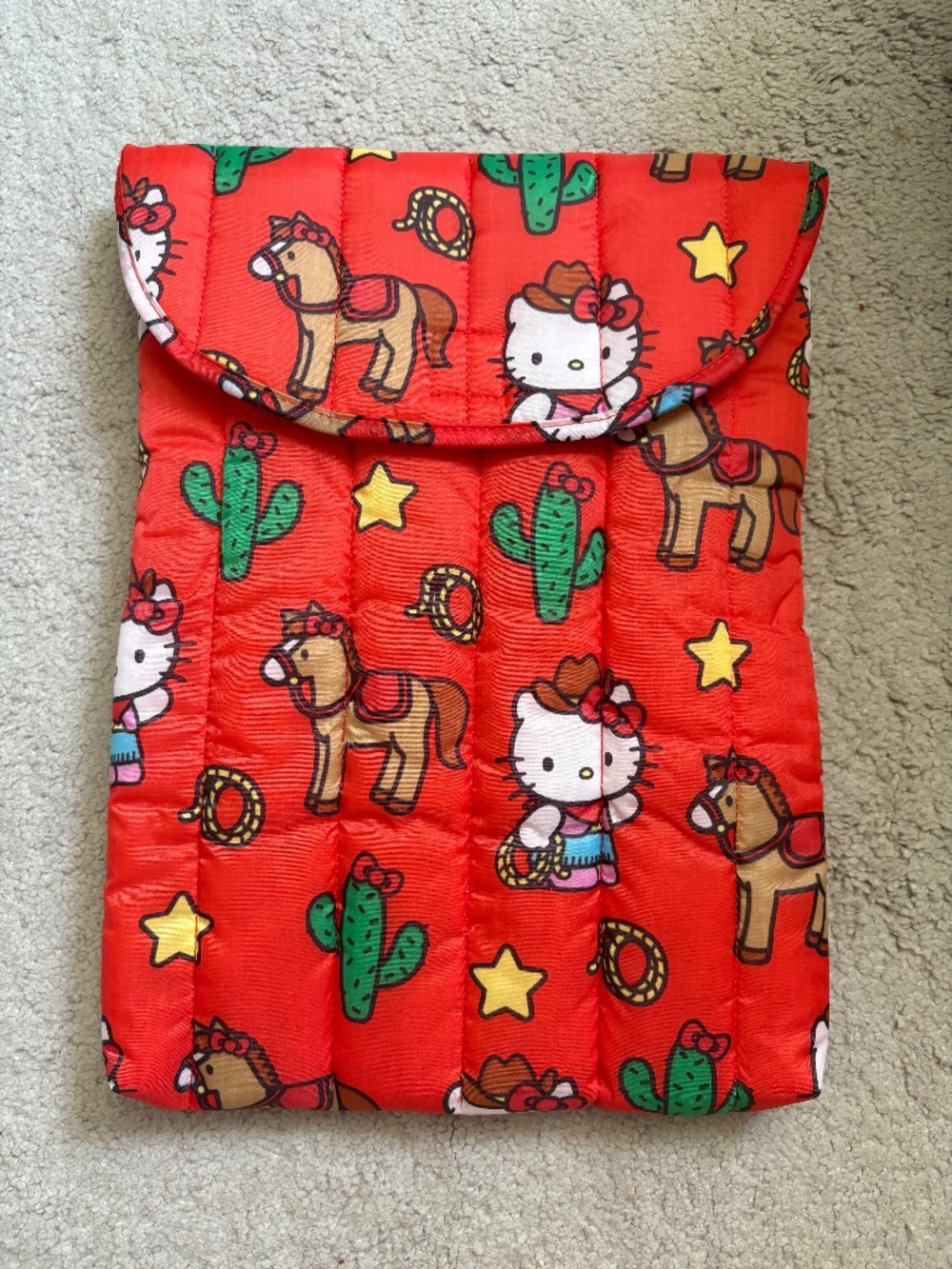 BAGGU COWBOY HELLO KITTY 16IN LAPTOP SLEEVE NWOT